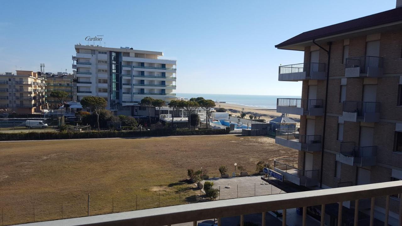 Residence Zeta - Walterigato Apartments Solo Per Famiglie Lido di Jesolo Luaran gambar
